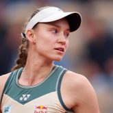 Descoperă motivul pentru care Elena Rybakina s-a retras din World Tennis League și află cine o va înlocui